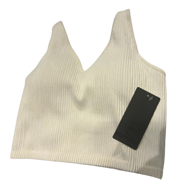 2 pack - Seamless V-neck tanks - 90 degree by Reflex - Picture 8 of 10